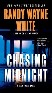 Cover image: Chasing Midnight 9780399158315