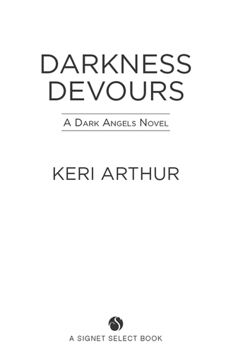 Cover image: Darkness Devours 9780451237118