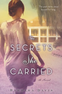 Cover image: The Secrets She Carried 9780451418777