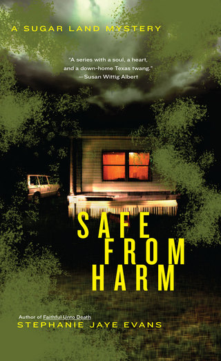 Cover image: Safe From Harm 9780425253465