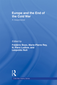 صورة الغلاف: Europe and the End of the Cold War 1st edition 9780415449038