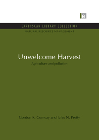 Immagine di copertina: Unwelcome Harvest 1st edition 9780415851831
