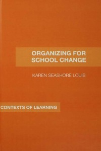 Omslagafbeelding: Organizing for School Change 1st edition 9780415362269