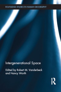 Imagen de portada: Intergenerational Space 1st edition 9780367669324