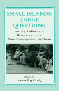 Immagine di copertina: Small Islands, Large Questions 1st edition 9780714645766
