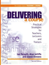 Imagen de portada: Delivering a Course 2nd edition 9781138421431