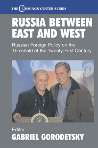 Cover image: Russia Between East and West 1st edition 9780714653297