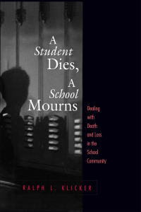 Imagen de portada: Student Dies, A School Mourns 1st edition 9781560327424