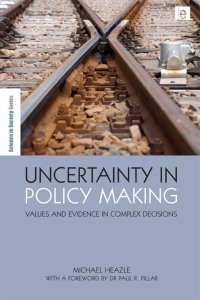 Immagine di copertina: Uncertainty in Policy Making 1st edition 9781138986381