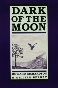 Omslagafbeelding: Dark of the Moon 1st edition 9780878305179