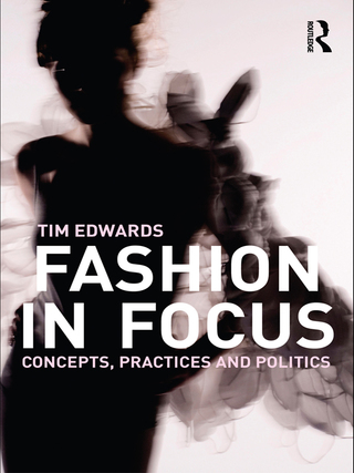 表紙画像: Fashion In Focus 1st edition 9780415447942