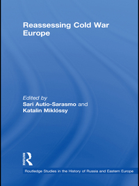 表紙画像: Reassessing Cold War Europe 1st edition 9780415587693