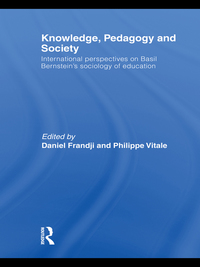 Omslagafbeelding: Knowledge, Pedagogy and Society 1st edition 9780415565363