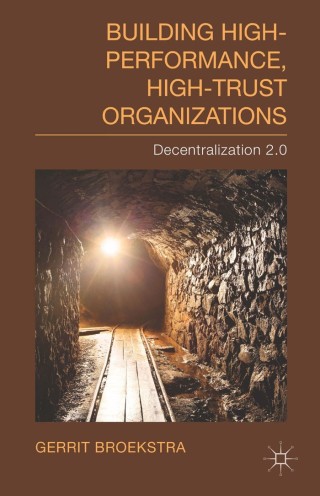 Imagen de portada: Building High-Performance, High-Trust Organizations 9781137414700