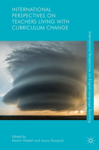 صورة الغلاف: International Perspectives on Teachers Living with Curriculum Change 9781137543080