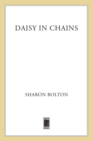 Imagen de portada: Daisy in Chains 9781250103420