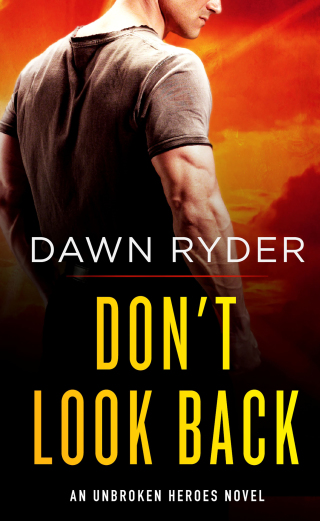 Imagen de portada: Don't Look Back 9781250132741