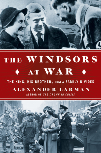 Cover image: The Windsors at War 9781250284587