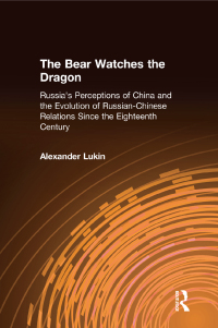 Titelbild: The Bear Watches the Dragon 1st edition 9780765610256
