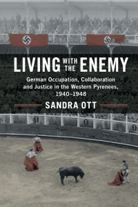 Cover image: Living with the Enemy 9781107178205