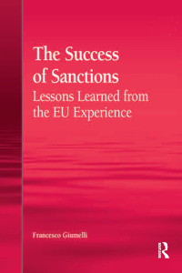 表紙画像: The Success of Sanctions 1st edition 9781409445319