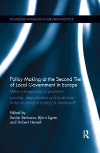 Titelbild: Policy Making at the Second Tier of Local Government in Europe 1st edition 9780815371014