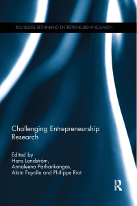 Cover image: Challenging Entrepreneurship Research 1st edition 9781138922310