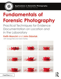 Titelbild: Fundamentals of Forensic Photography 1st edition 9781138910812