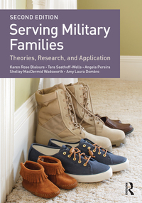 صورة الغلاف: Serving Military Families 2nd edition 9781138841246