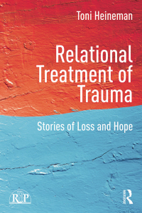 صورة الغلاف: Relational Treatment of Trauma 1st edition 9781138817364