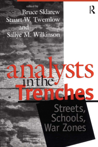Imagen de portada: Analysts in the Trenches 1st edition 9781138462236