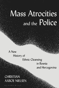 Imagen de portada: Mass Atrocities and the Police 1st edition 9781788315258