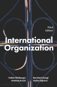 表紙画像: International Organization 3rd edition 9781137610058