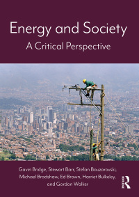 表紙画像: Energy and Society 1st edition 9780415740746