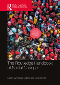 Immagine di copertina: The Routledge Handbook of Social Change 1st edition 9780815365471