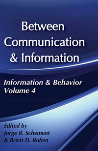 صورة الغلاف: Between Communication and Information 1st edition 9781138507593
