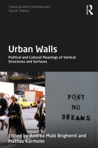 Cover image: Urban Walls 1st edition 9780367478919