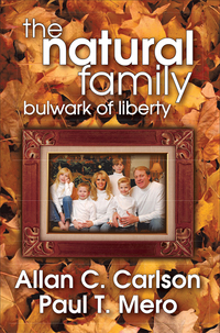 Cover image: The Natural Family 1st edition 9781412808491