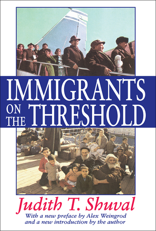 Cover image: Immigrants on the Threshold 1st edition 9781138525771