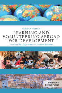 Omslagafbeelding: Learning and Volunteering Abroad for Development 1st edition 9781138746978