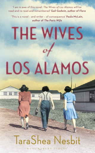表紙画像: The Wives of Los Alamos 1st edition 9781408845899
