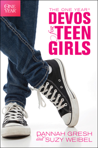 Titelbild: The One Year Devos for Teen Girls 9781414371597
