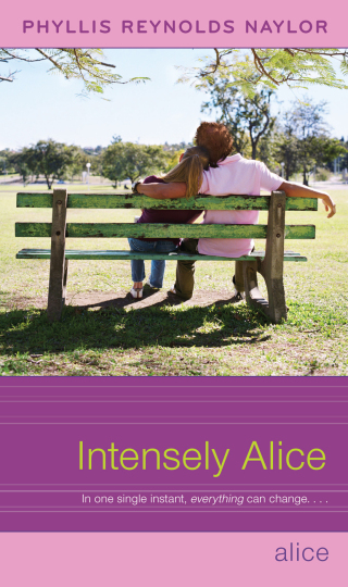 Cover image: Intensely Alice 9781416975540