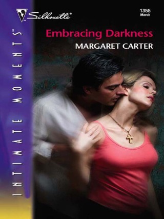 Imagen de portada: Embracing Darkness 9780373274253