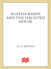 Cover image: Agatha Raisin and the Haunted House 9780312994822