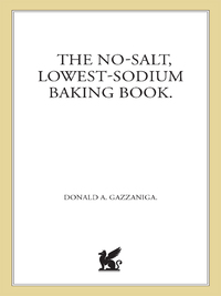 Cover image: The No-Salt, Lowest-Sodium Baking Book 9780312335243