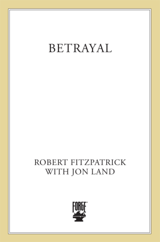 Imagen de portada: Betrayal 9780765335517