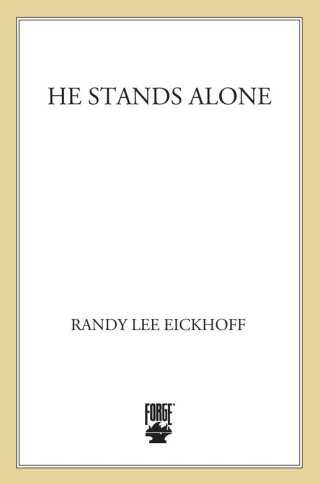 Imagen de portada: He Stands Alone 9780312870218
