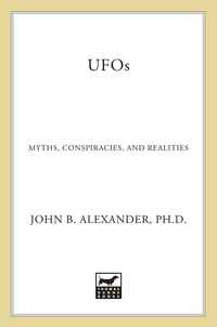 Cover image: UFOs 9781250002013