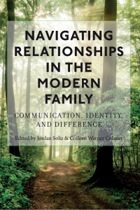 Cover image: Navigating Relationships in the Modern Family 1st edition 9781433162374